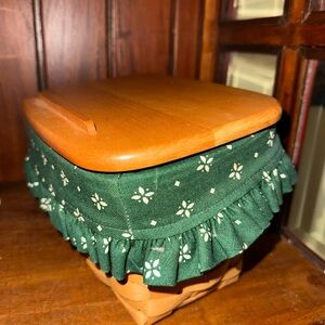 Longaberger Recipe Box with lid, cloth liner and plastic protector. 1999.